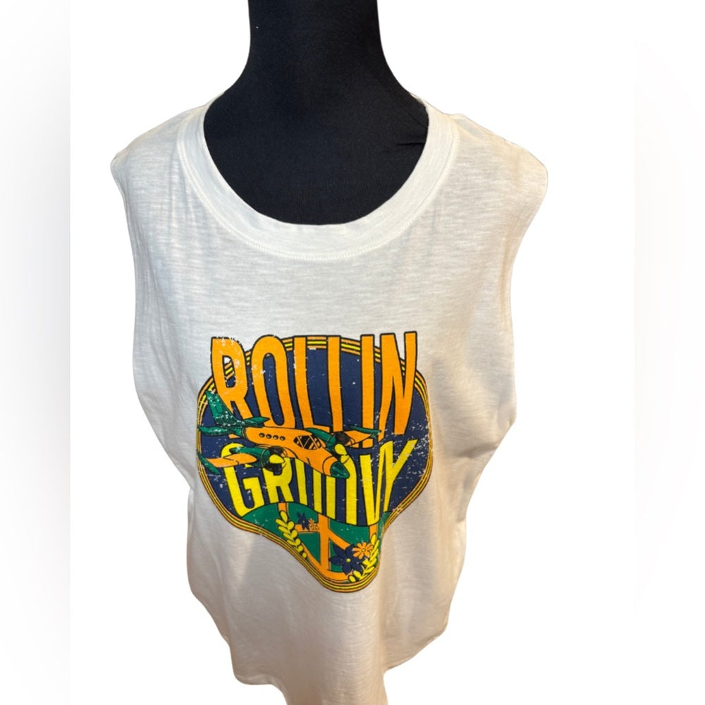 White Sleeveless Graphic Tee Medium