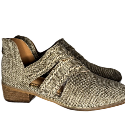 Miim Burlap Textured Booties Size 7.5