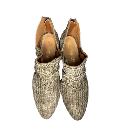 Miim Burlap Textured Booties Size 7.5