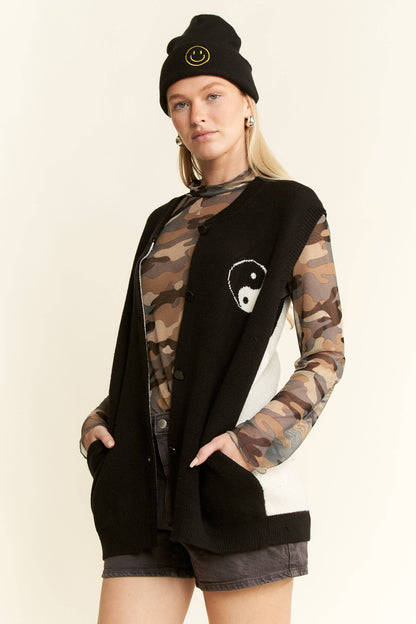 YIN YANG SWEATER VEST