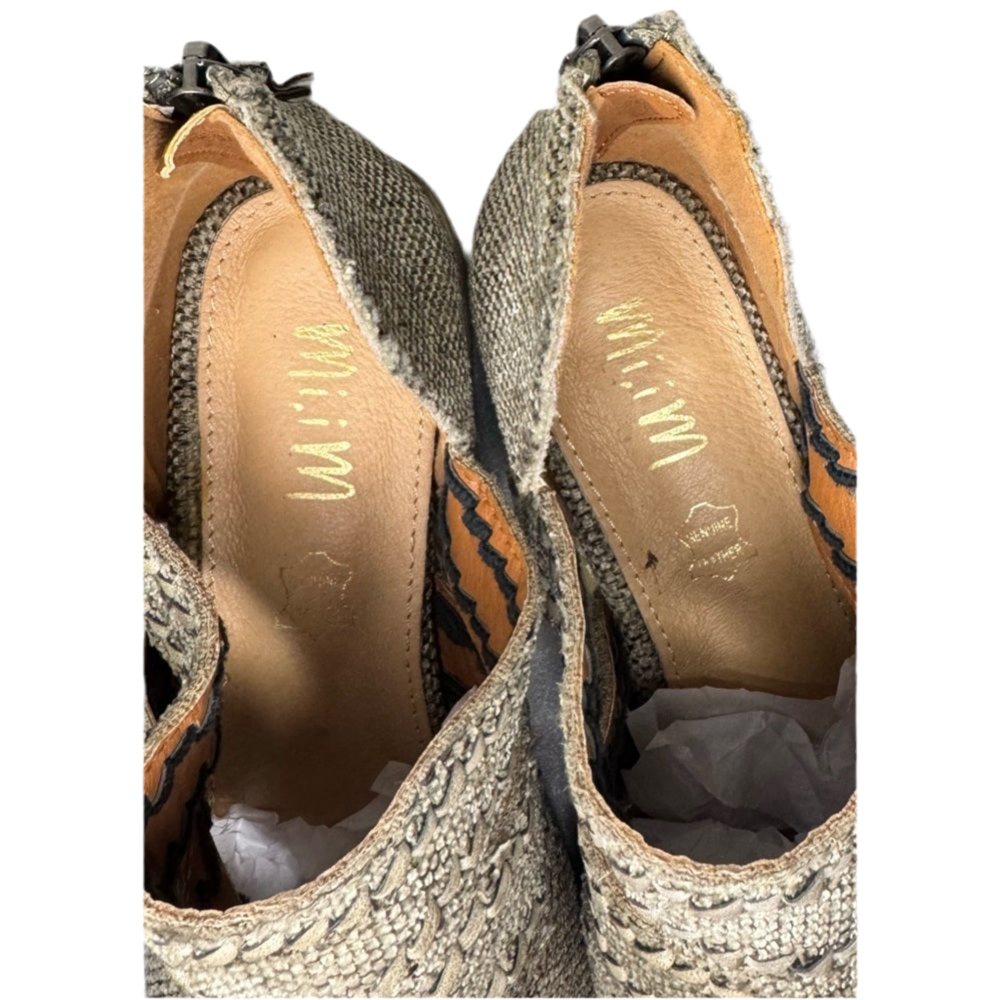 Miim Burlap Textured Booties Size 7.5