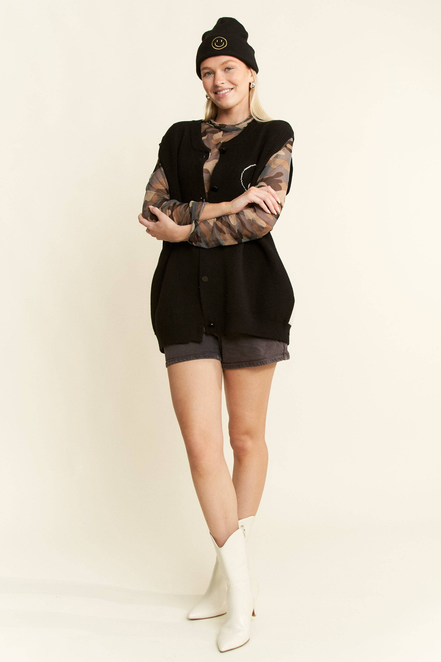 YIN YANG SWEATER VEST