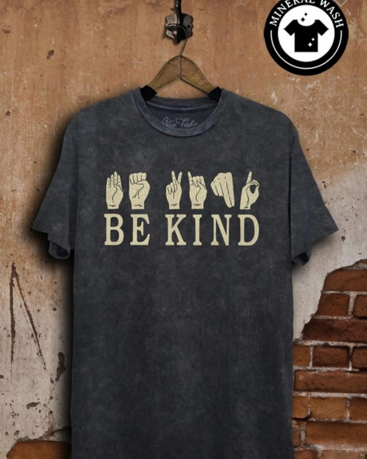 Be Kind Graphic Tee