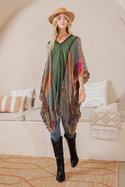 Natural Bohemian : Embroidered Colorblocked Shrug