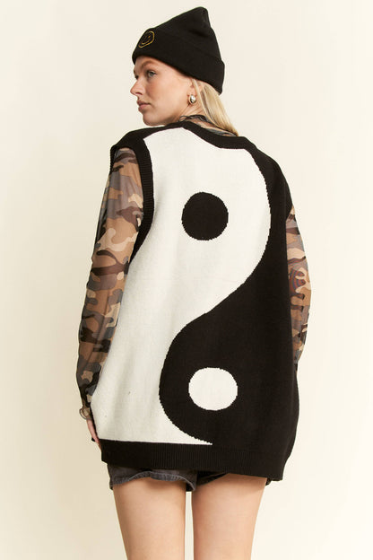 YIN YANG SWEATER VEST