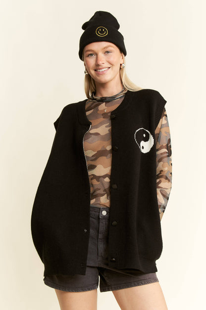 YIN YANG SWEATER VEST