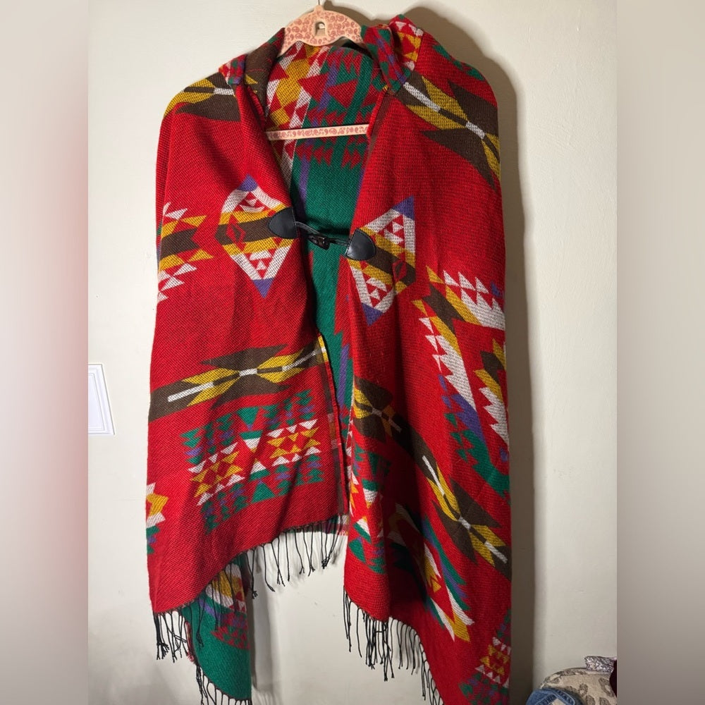 One size Women's Hooded Loose Fit Poncho Cape Shawl with Horn Button