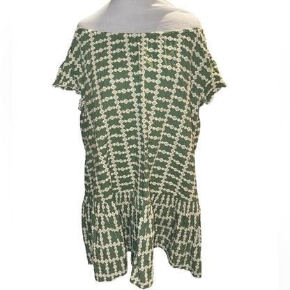 Green off the shoulder Dress - Large